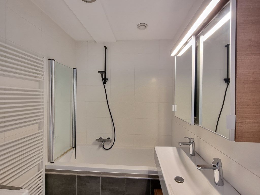 6e7dadbf-0656-4c06-bed0-aeb959af354f.jpg