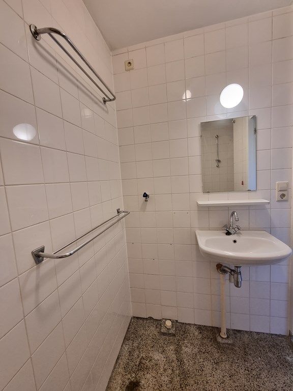 ced582fd-b4b2-4d29-b411-c261886150b5.jpg