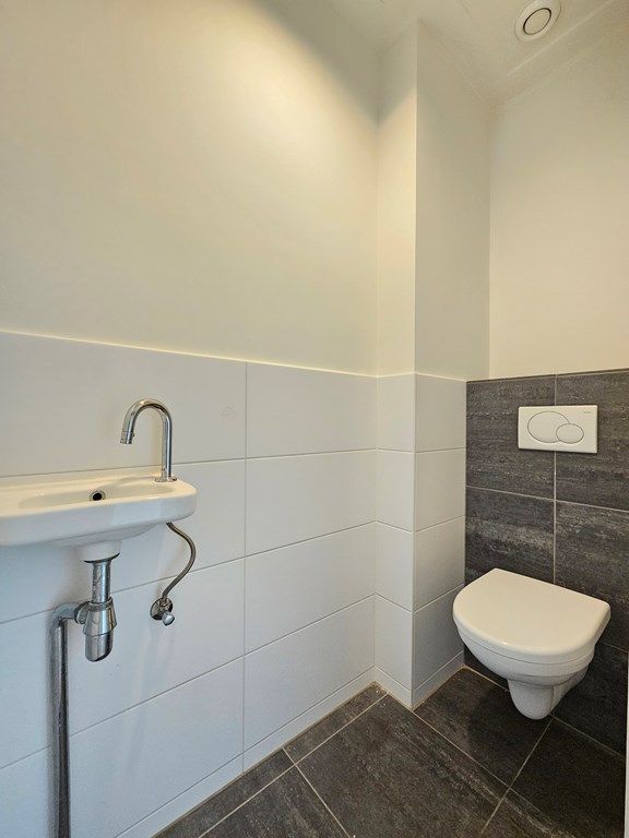 ff0db32f-a315-49d5-b936-194013ab2cc7.jpg